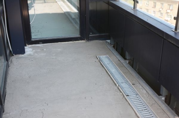 Veranda Drain Installation in Englewood